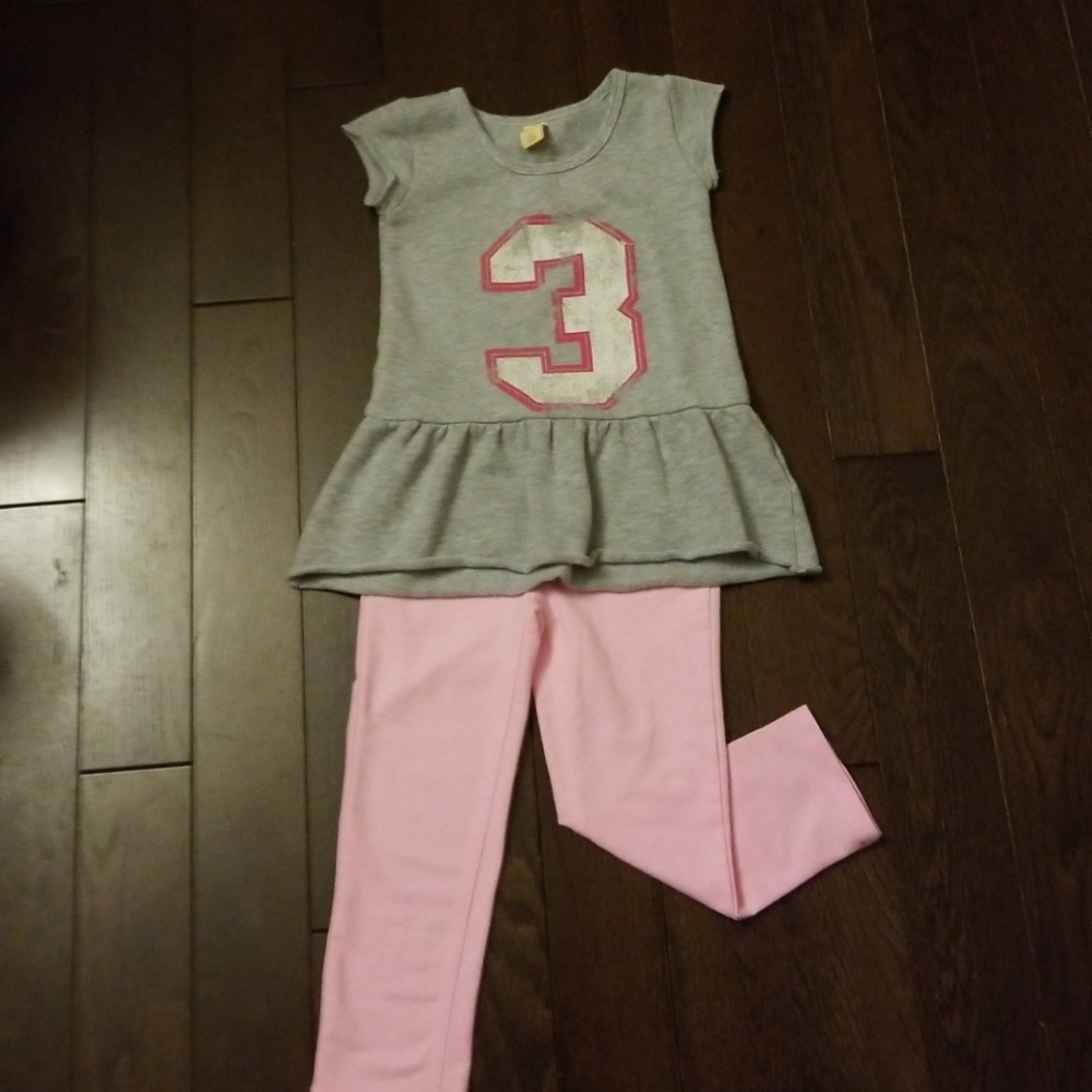 Bundle Girl Top and Jegging